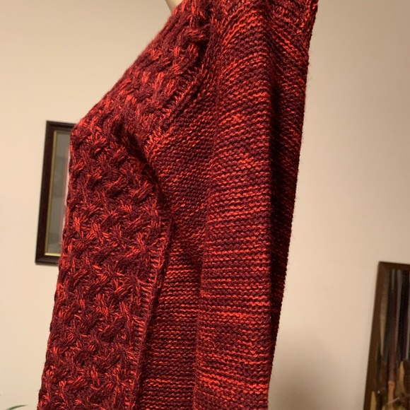 Slenderizing long sleeve boat neck sweater. It's Our Time brand. Small, Burgundy - Picture 4 of 9